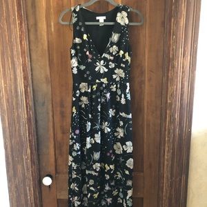 Sleeveless floral midi dress sheet maxi overlay